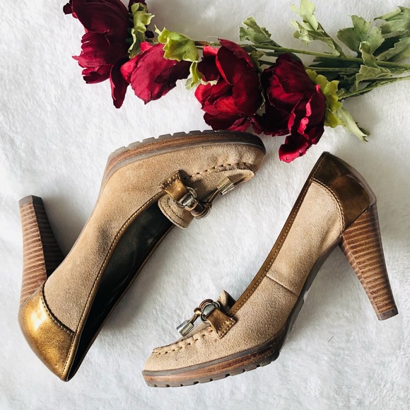 Anne Klein | I-Flex Suede & Leather pumps - Picture 7 of 13